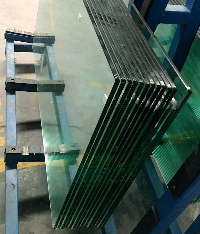 railing-glassf454c28e-7061-405c-91ff-6ff76097fceb(001)